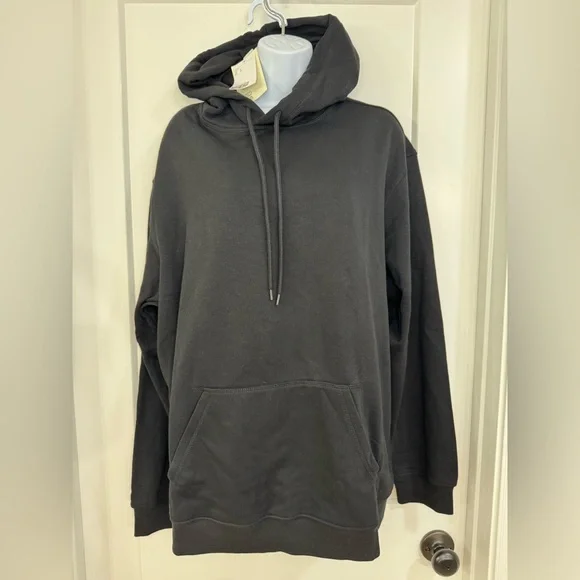 H&M Women's Sz Medium Black Oversized Fit Pullover Hoodie Sweatshirt - Picture 1 of 4